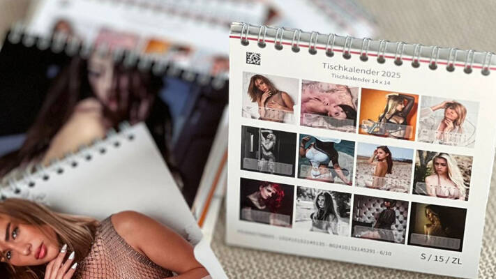 Entdecken Sie unser Neues Kalenderformat: Tischkalender 14 x 14 cm - Entdecken Sie unser Neues Kalenderformat: Exklusiver Tischkalender 14 x 14 cm bei Kalender-Shop24